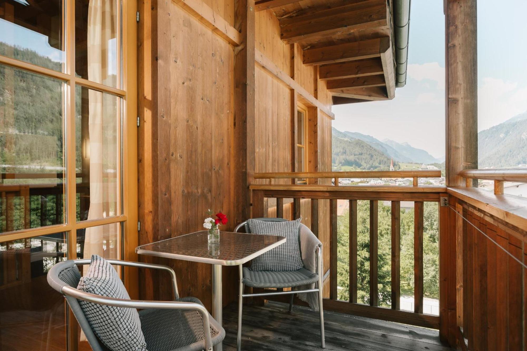 Neueroeffnung Miaflor Familien- & Aktivresort Рид-им-Оберинталь Номер фото